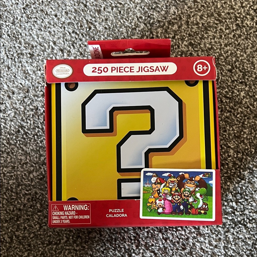 BNWT Nintendo Super Mario Characters Jigsaw Puzzle w/Question Mark Tin